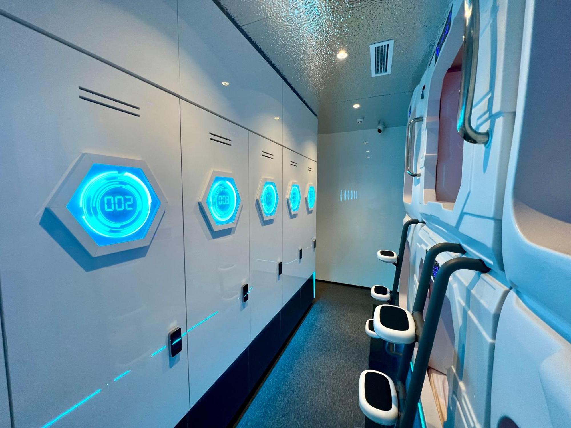 Galaxy Inn Luxury Hostel In Center 예레반 외부 사진