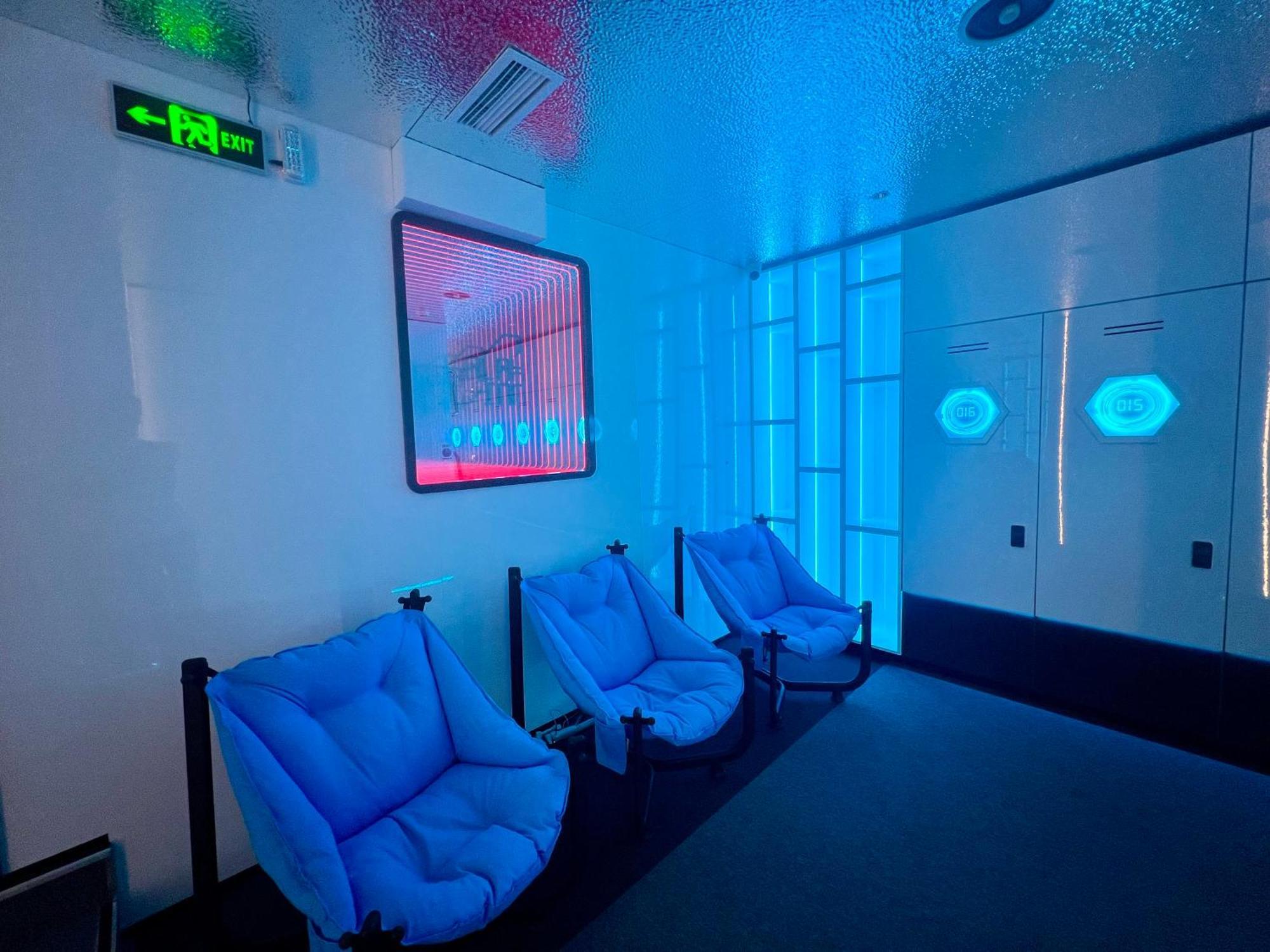 Galaxy Inn Luxury Hostel In Center 예레반 외부 사진