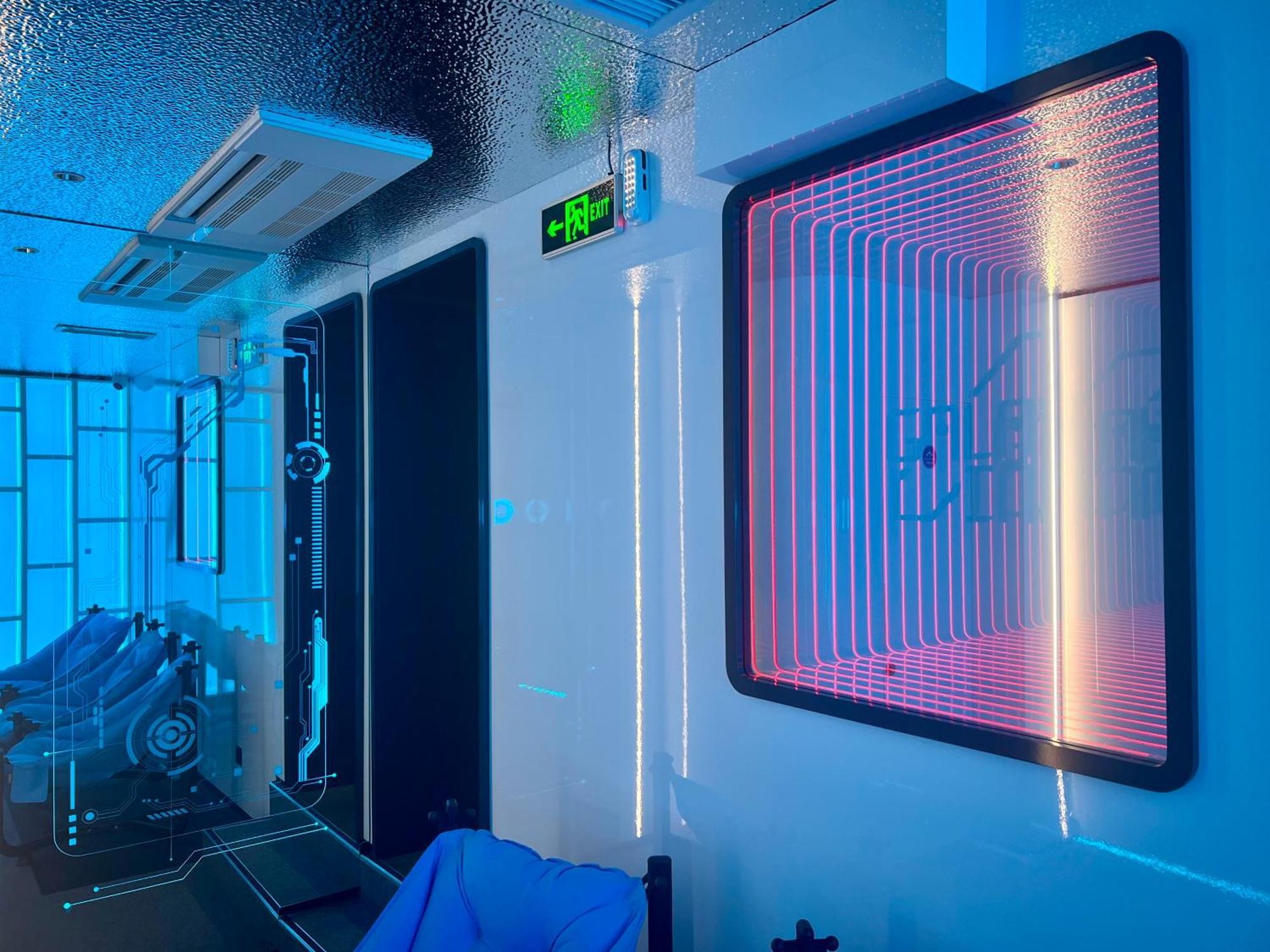 Galaxy Inn Luxury Hostel In Center 예레반 외부 사진